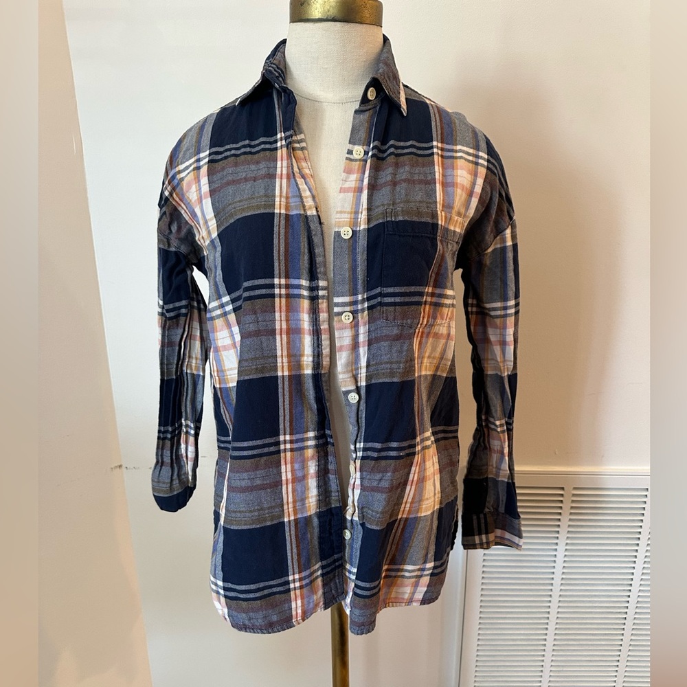 Old Navy Multi-Colored Plaid Boyfriend Shirt in Size XS